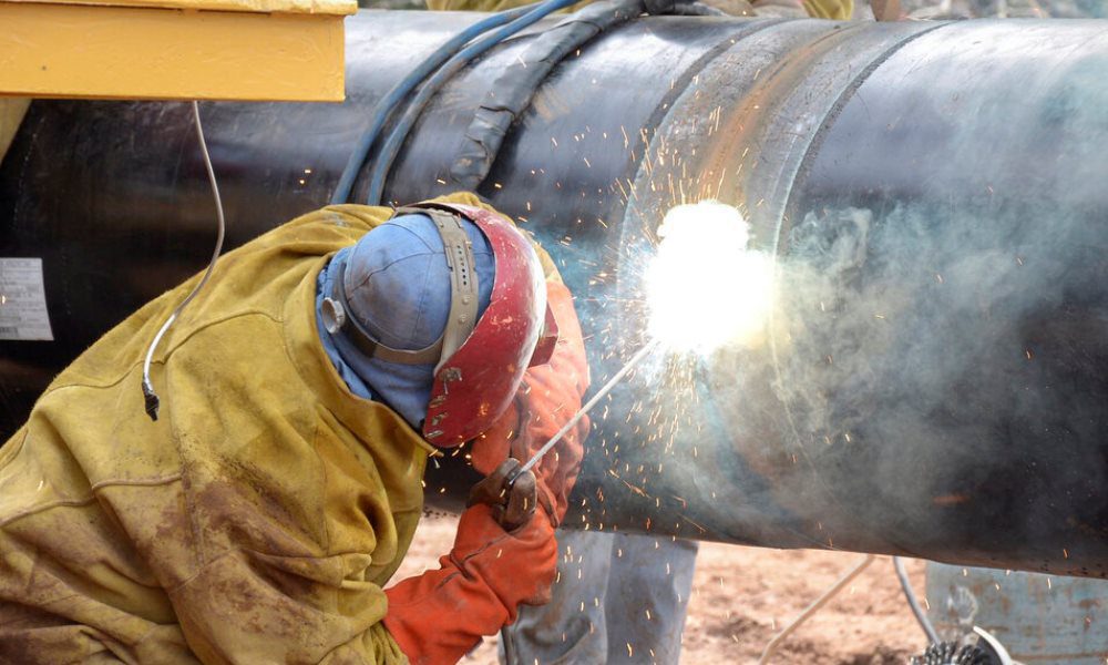 560466-1424731685150223035_0