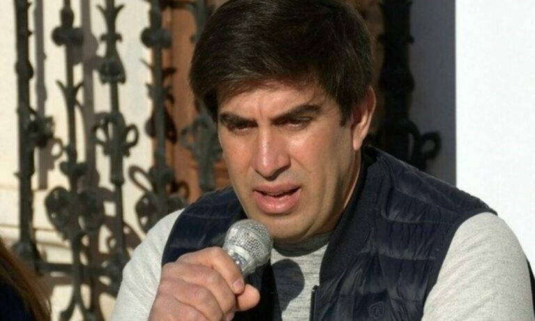 Guzmán de CC ARI: «JxC tiene que dejar de ser una careta donde se esconden falsos opositores». Guzmán de CC ARI: «JxC tiene que dejar de ser una careta donde se esconden falsos opositores».