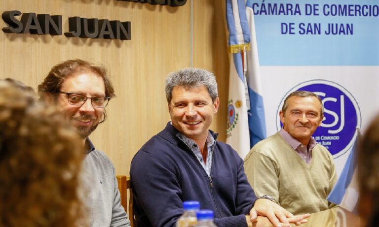 El gobernador Sergio Uñac visitó la Cámara de Comercio de San Juan. El gobernador Sergio Uñac visitó la Cámara de Comercio de San Juan.