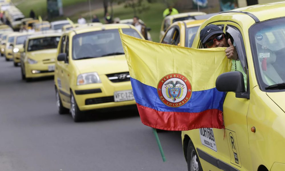 Huelga.Taxi.Colombia.1000x600
