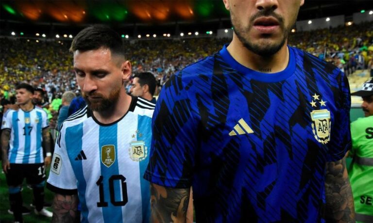 Tras los incidentes de Brasil, AFA y dos fuertes sanciones de cara a las Eliminatorias Tras los incidentes de Brasil, AFA y dos fuertes sanciones de cara a las Eliminatorias