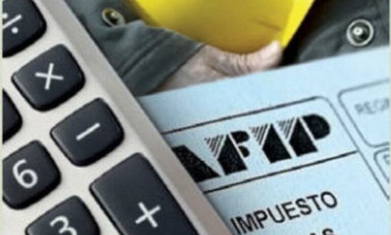 1,1 millones de personas volverían a pagar Ganancias. 1,1 millones de personas volverían a pagar Ganancias.