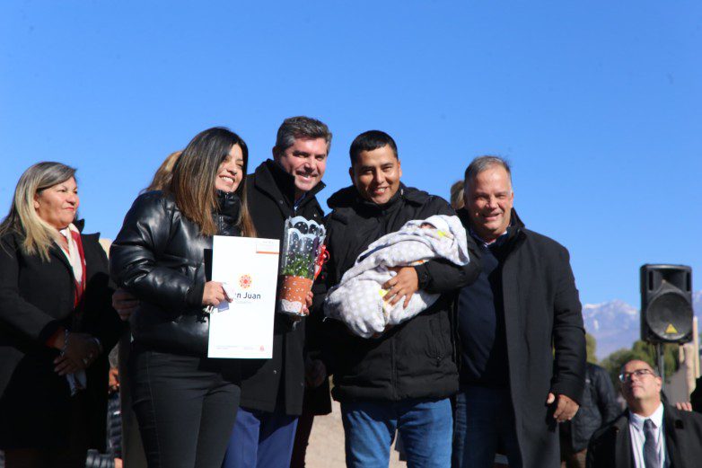 17838832841518392a5765c9cfb6ef60_L