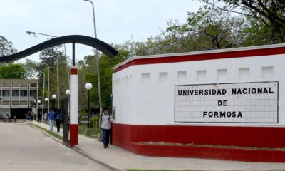 Aprobó 8 finales en solo dos semanas. Ahora la justicia lo investiga.