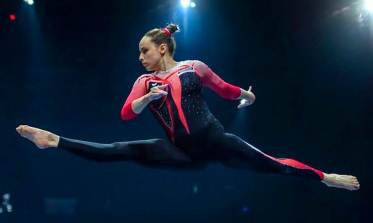 Por una gimnasia artística libre de sexualización. Por una gimnasia artística libre de sexualización.