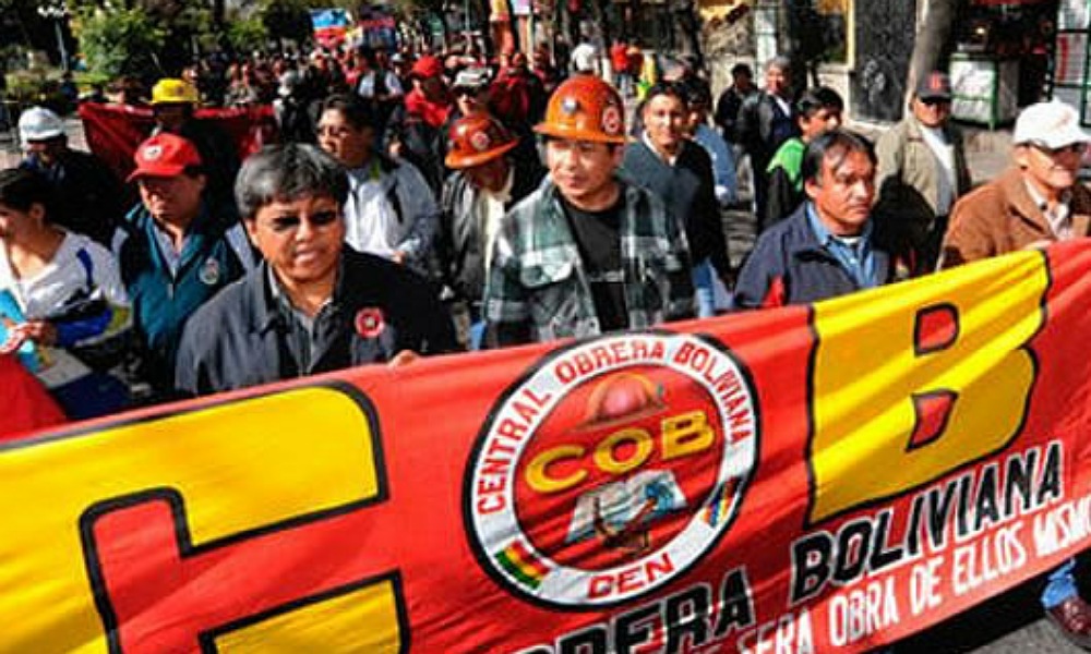 La Central Obrera de Bolivia pide la restitución de los aumentos salariales suspendidos por Áñez. La Central Obrera de Bolivia pide la restitución de los aumentos salariales suspendidos por Áñez.