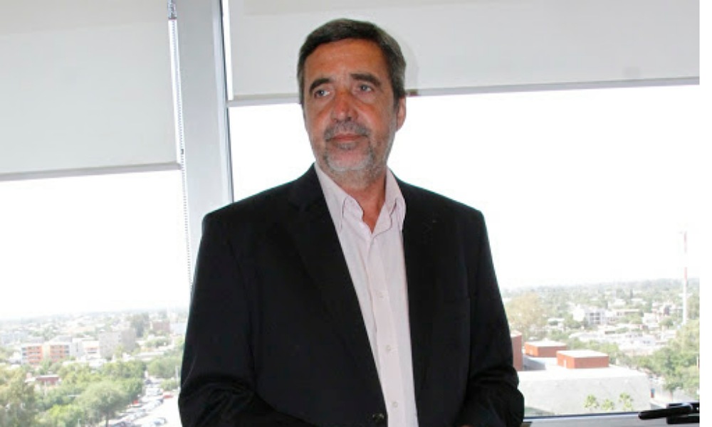 Carlos Astudillo “hay que seguir con la premisa de que las minas son para trabajarlas”. Carlos Astudillo “hay que seguir con la premisa de que las minas son para trabajarlas”.