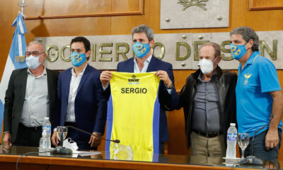 Uñac recibió al plantel campeón de UPCN Voley