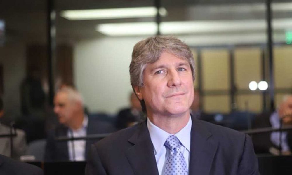 Revocan la domiciliaria a Boudou pero aún no volverá a la cárcel. Revocan la domiciliaria a Boudou pero aún no volverá a la cárcel.