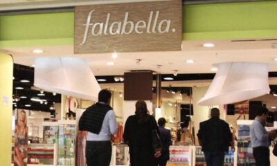 Falabella cierra sus últimas tiendas y se va de Argentina.