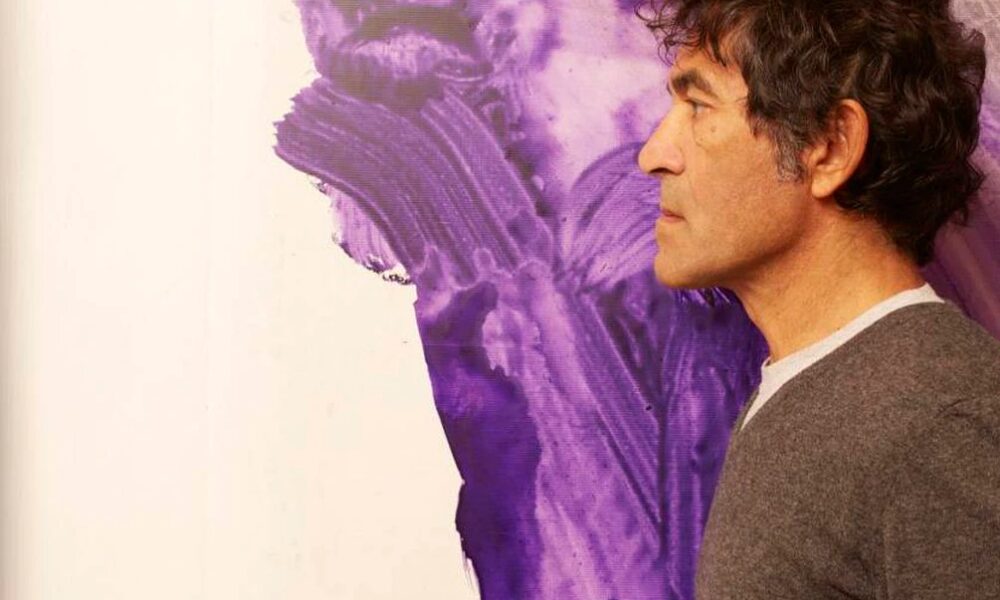 El artista Salvatore Garau vendió una escultura invisible por 18.300 dólares. El artista Salvatore Garau vendió una escultura invisible por 18.300 dólares.