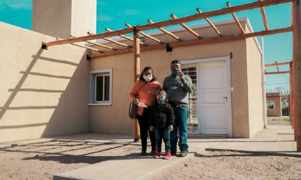 Nueva ley de escrituración de casas del IPV. Nueva ley de escrituración de casas del IPV.