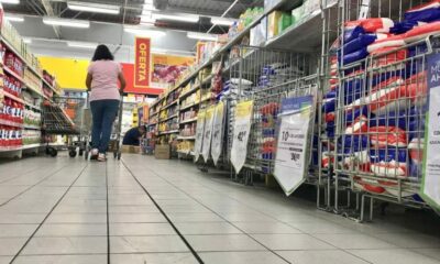 Junio: Lanzarán una canasta de 120 productos con precios congelados.