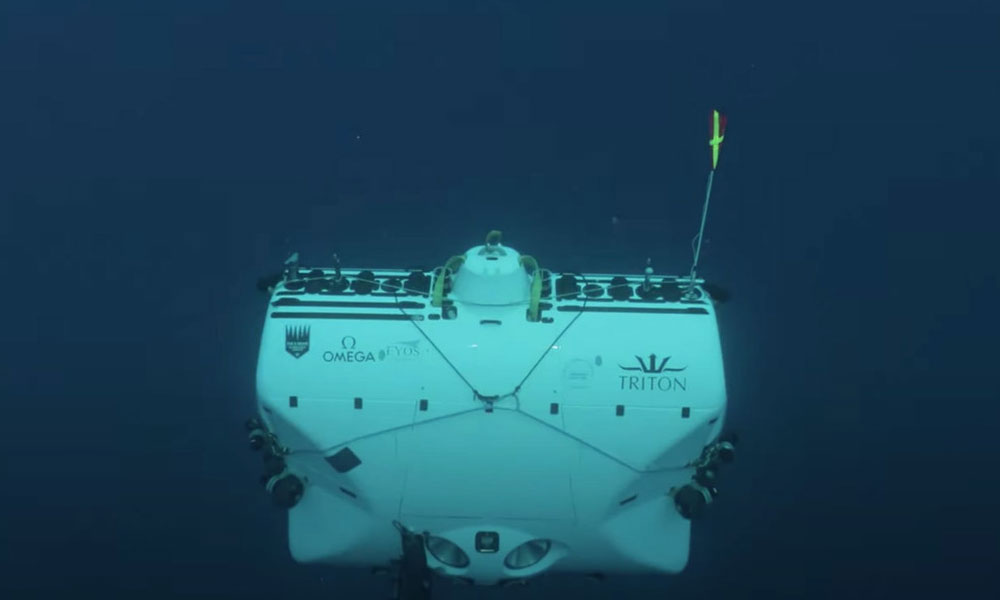 Científicos descienden a la tercera fosa oceánica más profunda y encuentran basura.