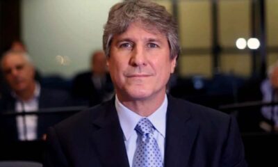 Amado Boudou: El Gobierno le adjudicó un crédito hipotecario a 30 años a tasa cero.