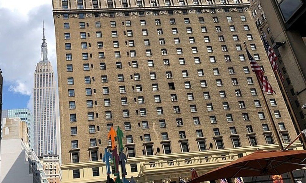 Demolerán el mítico Hotel Pennsylvania de Nueva York. Demolerán el mítico Hotel Pennsylvania de Nueva York.