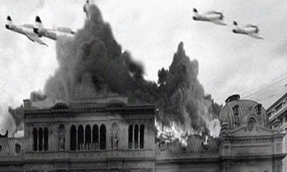 Se cumplen 66 años del brutal bombardeo a Plaza de Mayo. Se cumplen 66 años del brutal bombardeo a Plaza de Mayo.