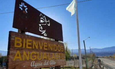 Angualasto: El pueblo que recibe a sus visitantes con arte.