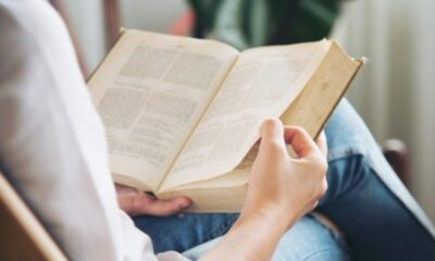 La biblioteca  Popular Sociedad de los Patriotas Nóveles hace delivery de obras literarias.