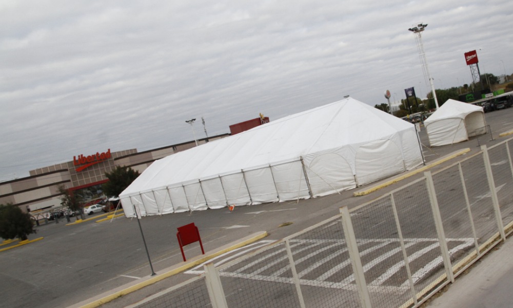 Preparan un nuevo autovac en la playa de estacionamiento del Hiper Libertad. Preparan un nuevo autovac en la playa de estacionamiento del Hiper Libertad.