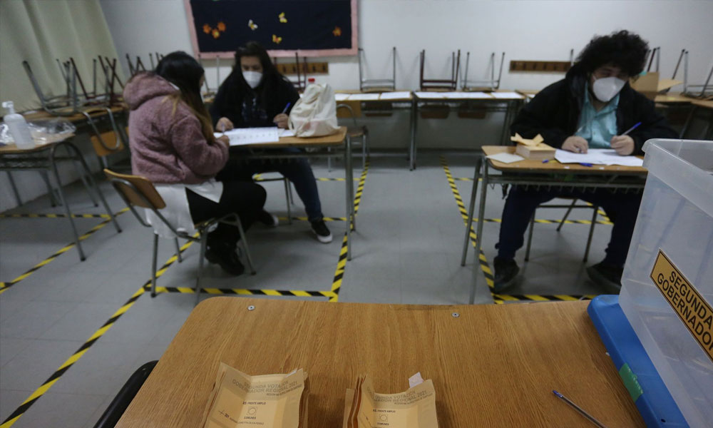 Un 80% de los chilenos no acude a votar. ¿Por qué?.