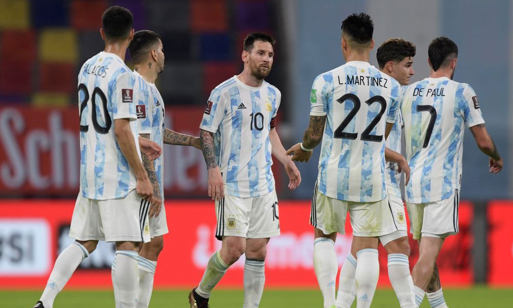Eliminatorias Catar 2022: Argentina visita en Barranquilla a Colombia.