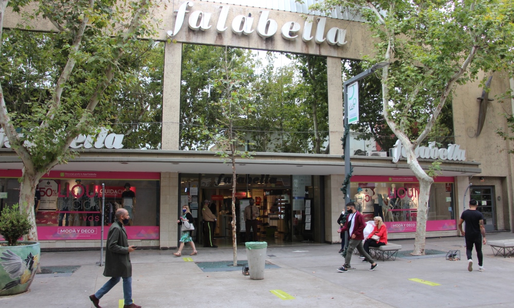 Falabella se despide con una gran subasta online. Falabella se despide con una gran subasta online.