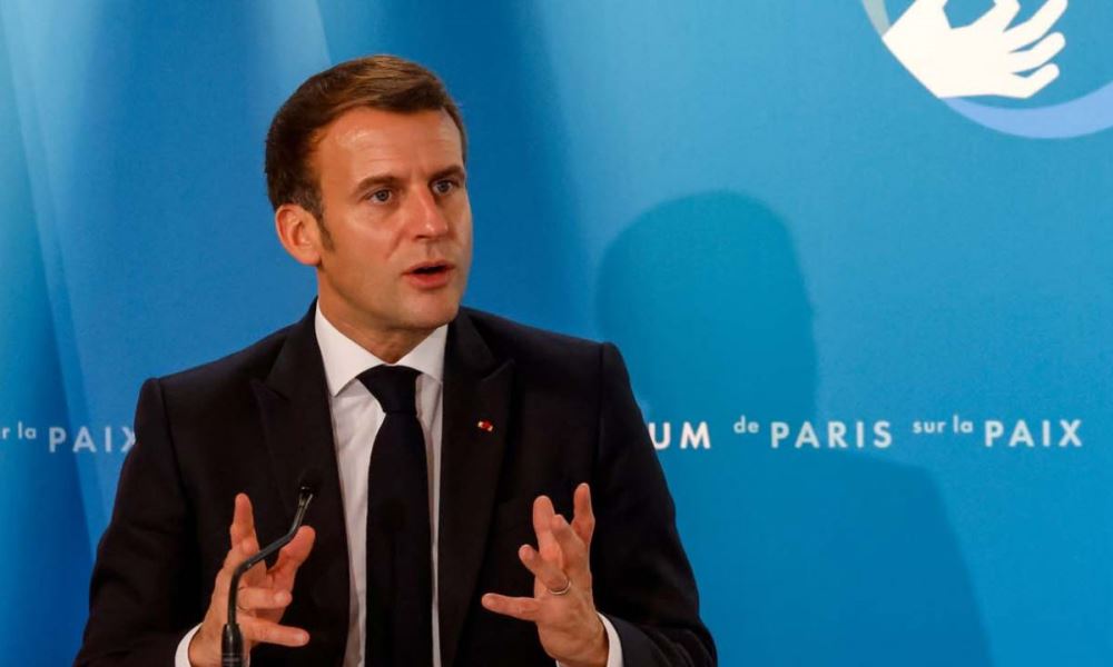 Francia: Condenaron al hombre que le dio un cachetón a Macron. Francia: Condenaron al hombre que le dio un cachetón a Macron.