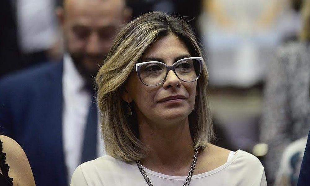 Río Negro: La diputada que volvió a ser médica para luchar contra el covid-19. Río Negro: La diputada que volvió a ser médica para luchar contra el covid-19.