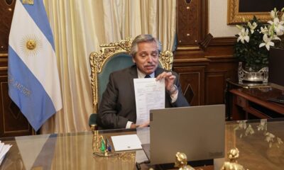 El Instituto Gamaleya aprobó el primer lote de vacunas Sputnik V producidas por Laboratorios Richmond.