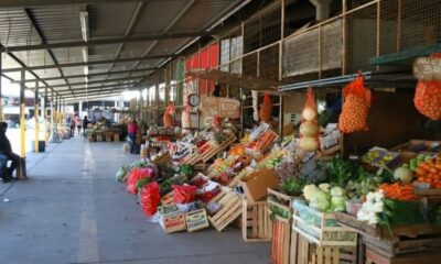 Los mejores precios de carnes, frutas y verduras en la feria.
