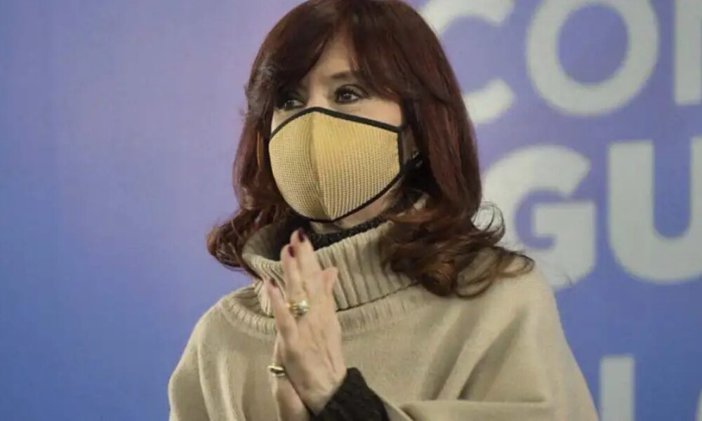 Cristina Fernández de Kirchner: “Los derechos universales siempre sirven, cuanto más universales son, más se desarrolla la sociedad”. Cristina Fernández de Kirchner: “Los derechos universales siempre sirven, cuanto más universales son, más se desarrolla la sociedad”.