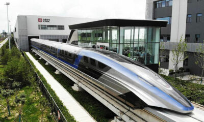 China lanza tren de levitación magnética más rápido del mundo que llega a 600km/h.
