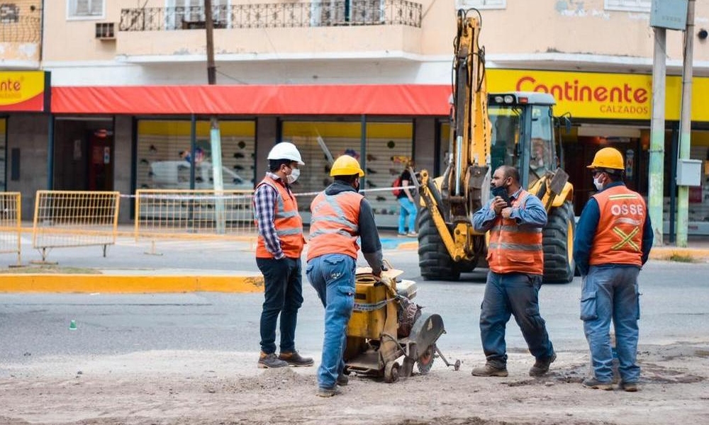 Avanza la renovación del sistema cloacal de Caucete. Avanza la renovación del sistema cloacal de Caucete.