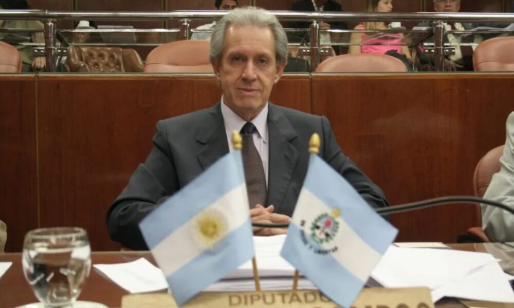 Murió por coronavirus el ex diputado Armando Campos. Murió por coronavirus el ex diputado Armando Campos.