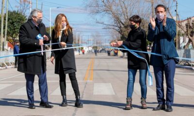 Con críticas a la oposición, el Presidente inauguró 100 obras públicas en todo el país.