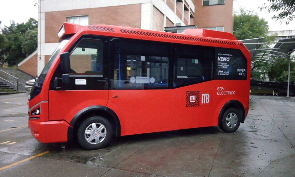 Un país latinoamericano presentó un «metrobusito» 100% electrico. Un país latinoamericano presentó un «metrobusito» 100% electrico.