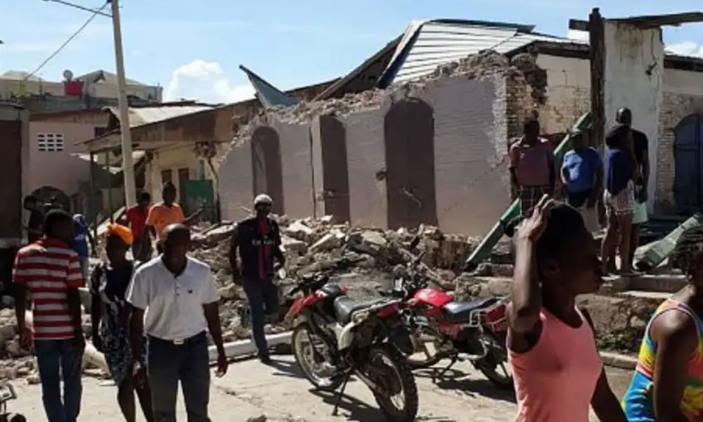 Fotos y videos: así fue el sismo en Haití que ya dejó 304 muertos y aún hay cientos de desaparecidos. Fotos y videos: así fue el sismo en Haití que ya dejó 304 muertos y aún hay cientos de desaparecidos.