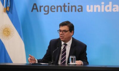 El Gobierno impulsa la suba del salario mínimo de entre 7% y 10%.