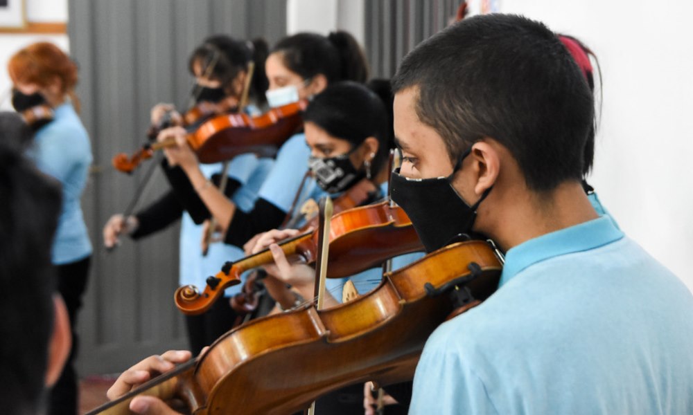 Los chicos de la Orquesta Escuela cuentan con nueva sede. Los chicos de la Orquesta Escuela cuentan con nueva sede.