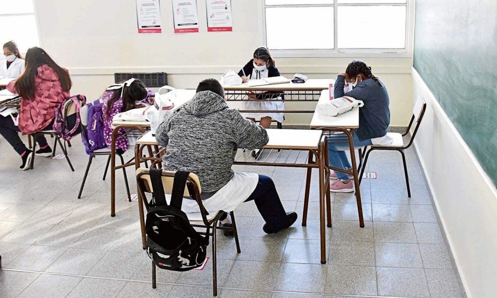 Atentos alumnos de PRASIR: una docente tutora advirtió que es posible que en septiembre se retome la presencialidad. Atentos alumnos de PRASIR: una docente tutora advirtió que es posible que en septiembre se retome la presencialidad.