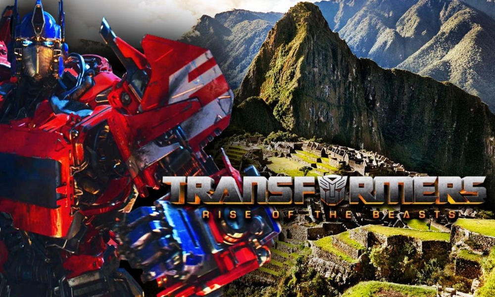 Secuela de Transformers se grabará en Perú: Llegaron varios autos robots, con la idea de mostrar lugares mágicos y grandes personas. Secuela de Transformers se grabará en Perú: Llegaron varios autos robots, con la idea de mostrar lugares mágicos y grandes personas.
