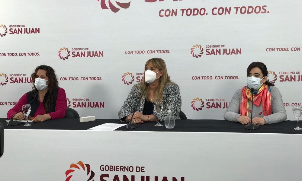 Venerando: «Nuestro objetivo es tratar de vacunar a la mayor cantidad de personas en el menor tiempo posible». Venerando: «Nuestro objetivo es tratar de vacunar a la mayor cantidad de personas en el menor tiempo posible».