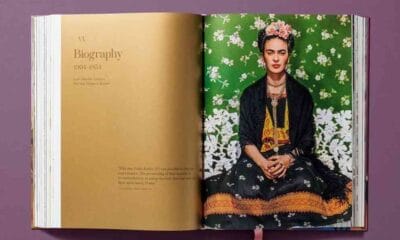 Por primera vez, publican un libro que reúne la obra completa de Frida Kahlo.