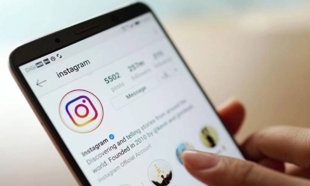 ¿Cuánto puede dañar el autoestima de los/as jóvenes el uso de redes sociales?.