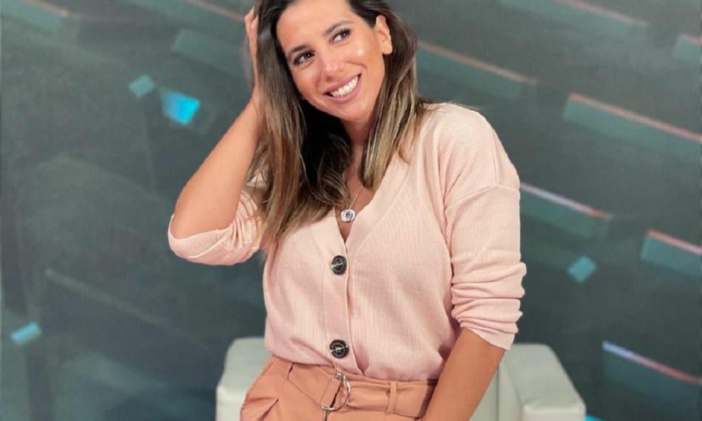 Cinthia Fernández fue denunciada por usar la canción de Tita Merello para cerrar su campaña. Cinthia Fernández fue denunciada por usar la canción de Tita Merello para cerrar su campaña.