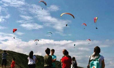 La práctica de parapente y ala delta se habilitó en zona del dique de Ullum.