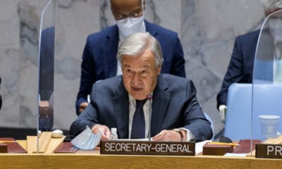 La ONU apuesta al diálogo con los talibanes para evitar el colapso de la economía.
