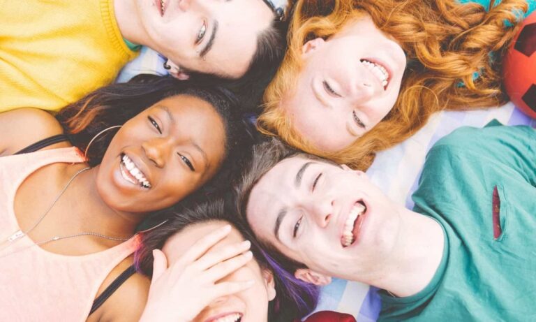 Semana de las Juventudes: comienza el ciclo de capacitaciones. Semana de las Juventudes: comienza el ciclo de capacitaciones.