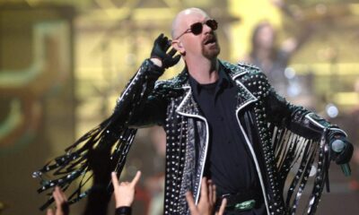 Rob Halford, la voz del heavy metal, reveló que intentó suicidarse por tener que ocultar su homosexualidad.